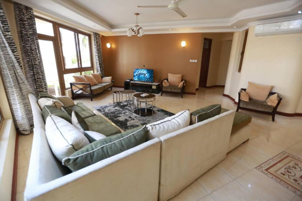 Seaone Nyali 3Bdr W Pool*Beach Access*Jaccuzi*Wifi Apartment Mombasa Exterior photo